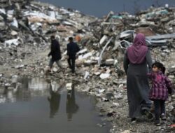 8.000 Jenazah Masih Tertimbun Reruntuhan di Gaza