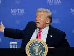 Trump Hadapi Tenggat 60 Hari Soal Iran, Minyak Tembus US$114 per Barel