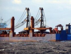 Kapal Rusia Diam-diam Kirim Nuklir ke Korut, Dalih Bawa Penutup Got