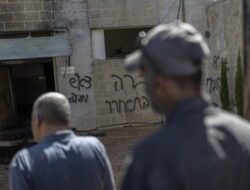 Pemukim Israel Kembali Berulah Bakar Masjid di Tepi Barat Palestina