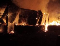 Kebakaran Hanguskan Asrama Santri dan Ruang Kelas di Ponpes Darul Mukhlasin Asholihin Agara