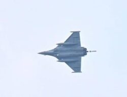 Rafale dan A400M TNI AU Flypast Perdana saat Upacara Istana Merdeka