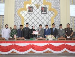 DPRK Terima Dokumen Raqan Perubahan APBK Banda Aceh Tahun Anggaran 2026 dari Eksekutif