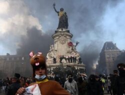 Polisi Keluarkan Larangan Demo di Paris Buntut Kerusuhan